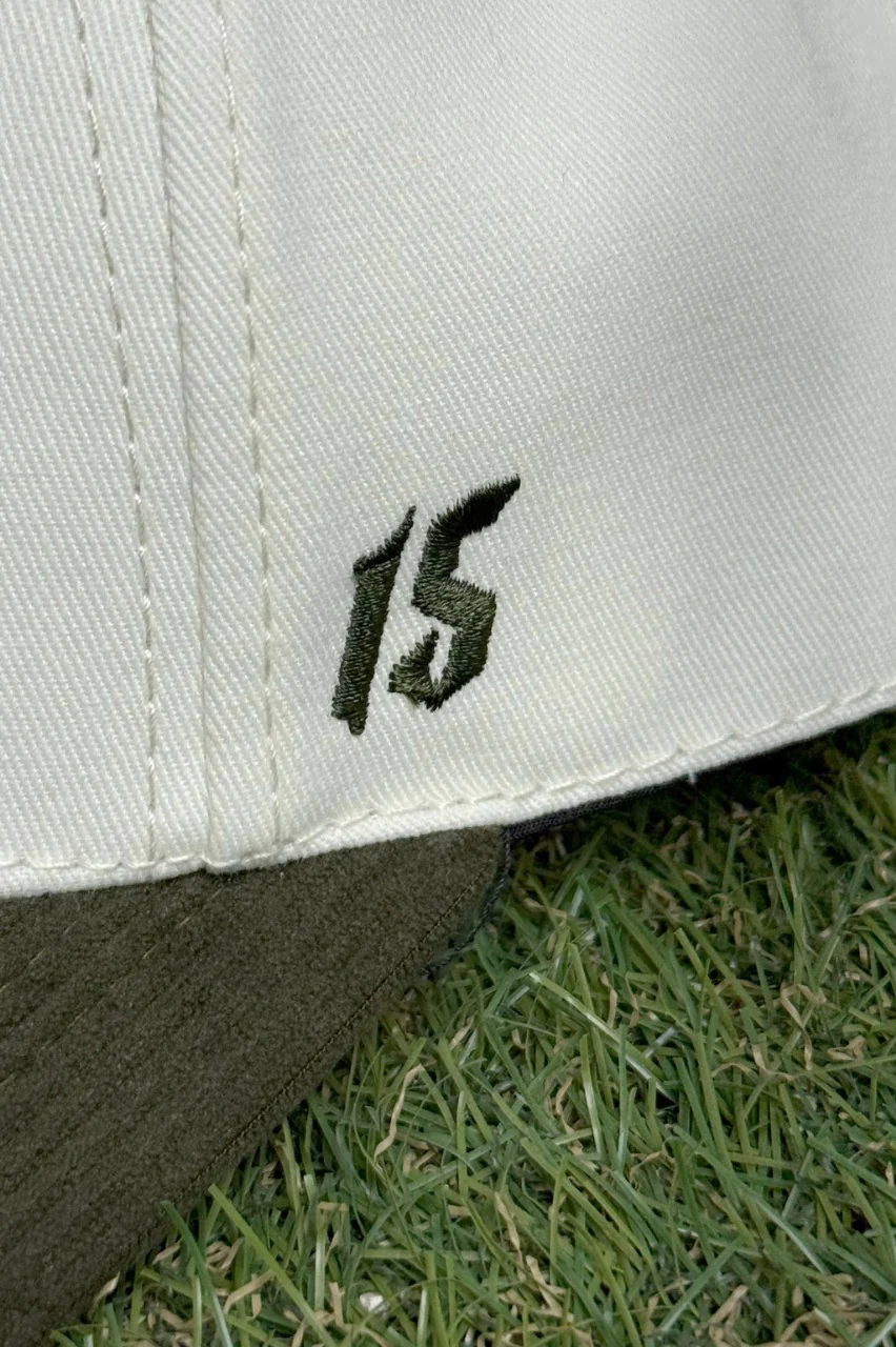 Gorra Pana Verde Militar con Blanco Premium - Image 2
