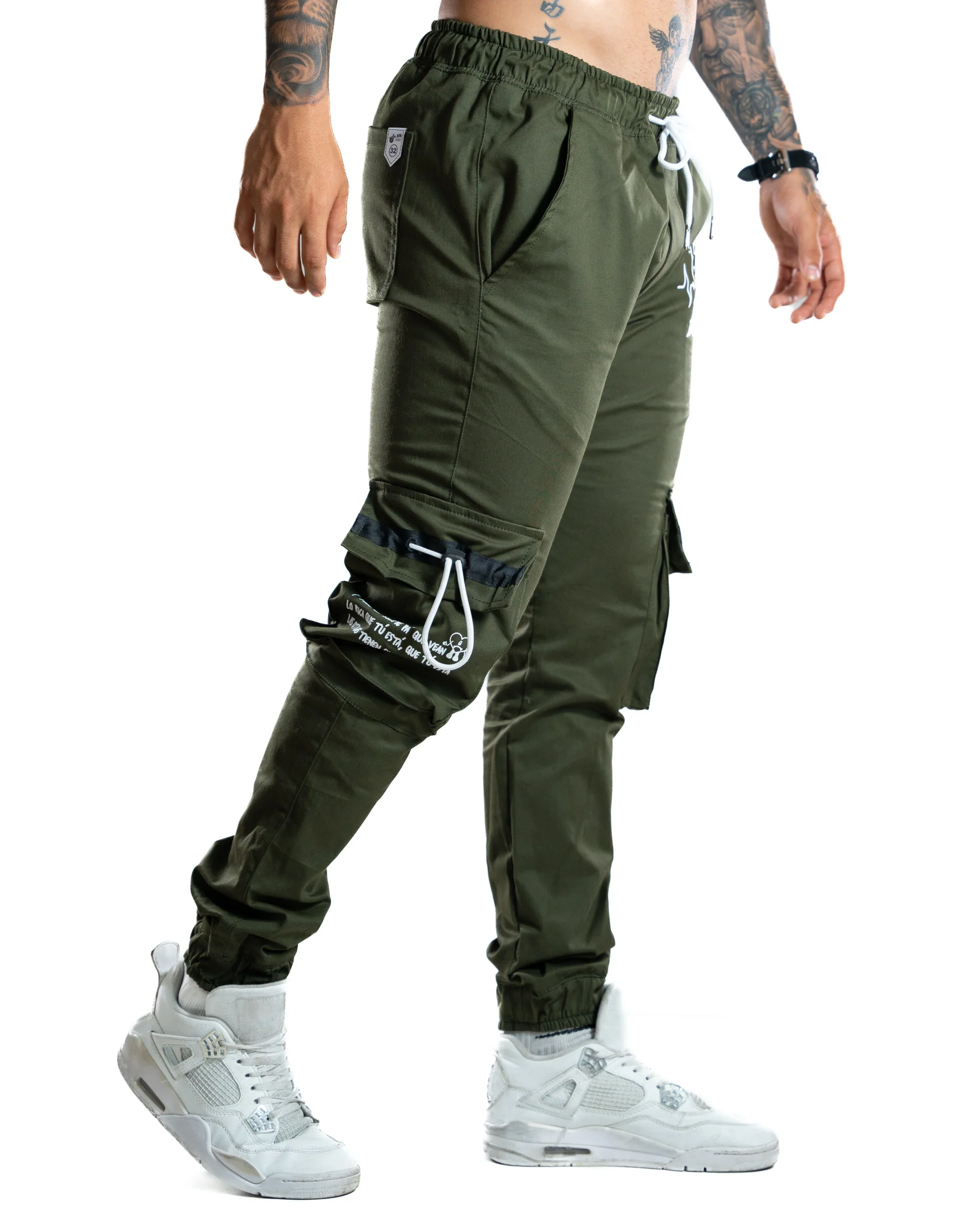 Jogger verde bad bunny
