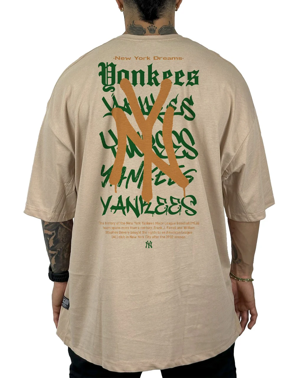 Oversize beige yankee 99 neon