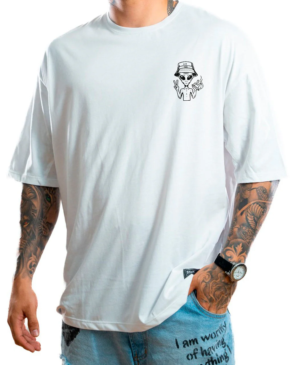 Oversize blanco ovni chill mode