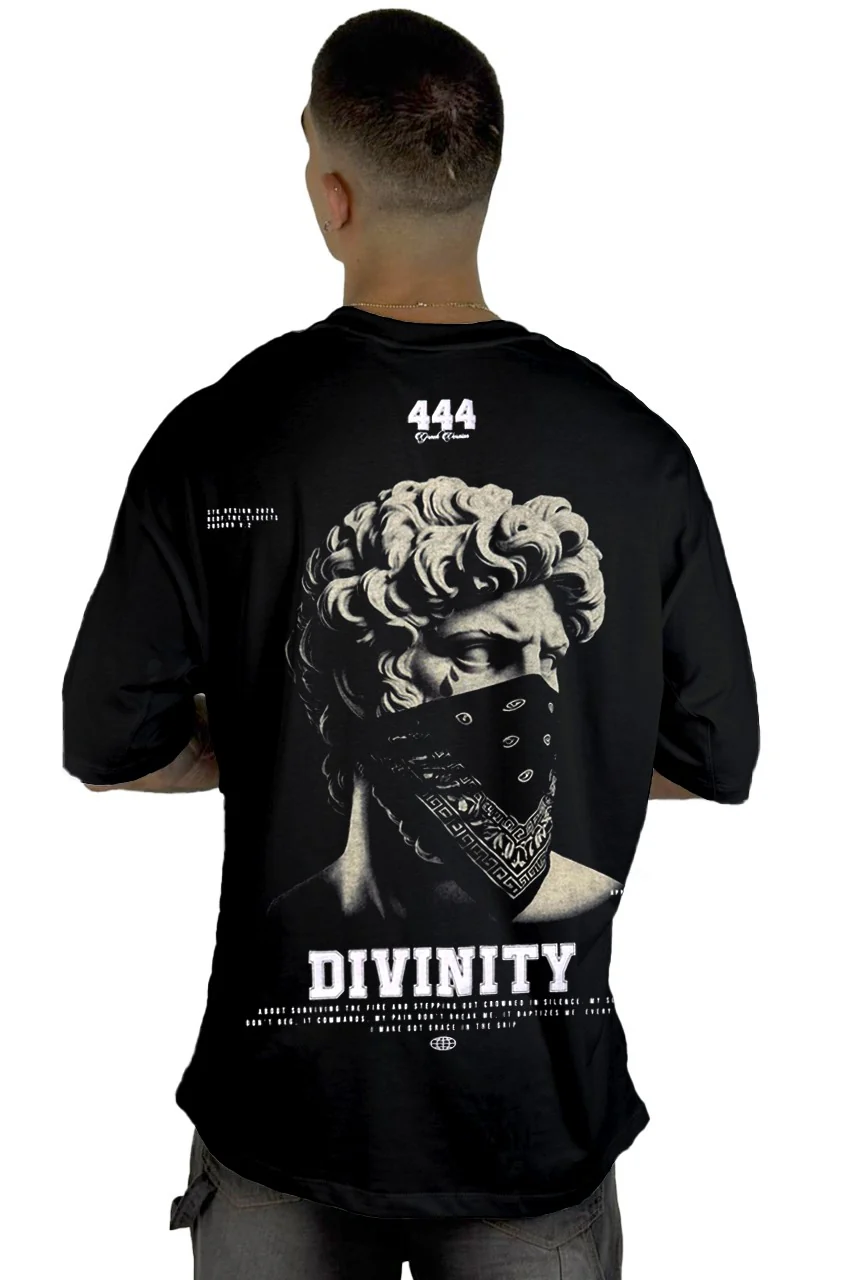 Oversize Negra Divinity 444 Alto Gramaje