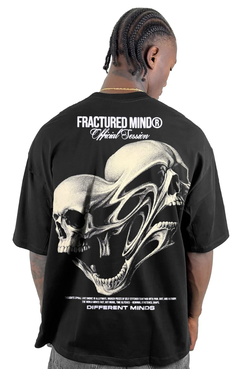 Oversize Negra Fractured Mind Alto Gramaje