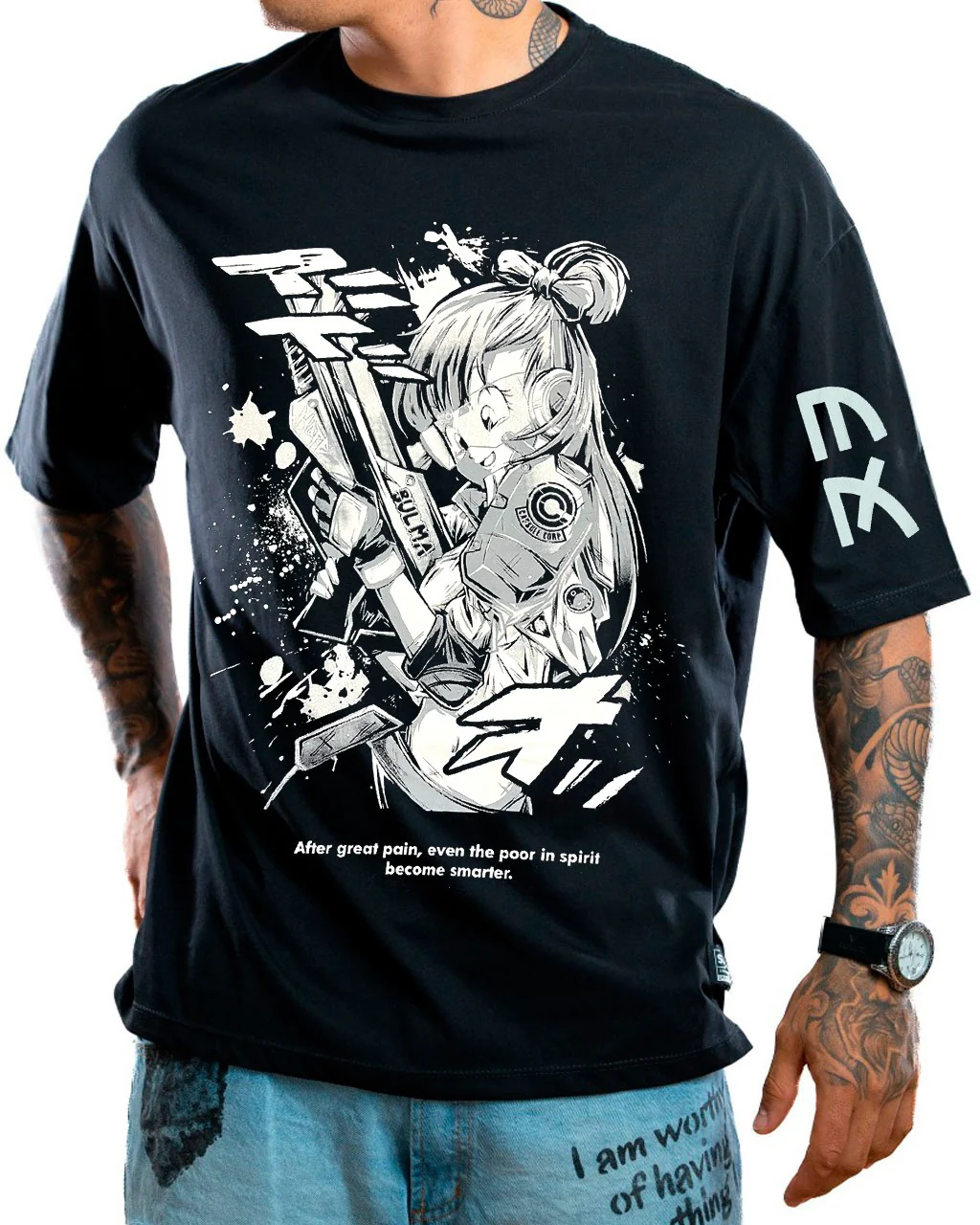 Oversize negro bulma capsule corp
